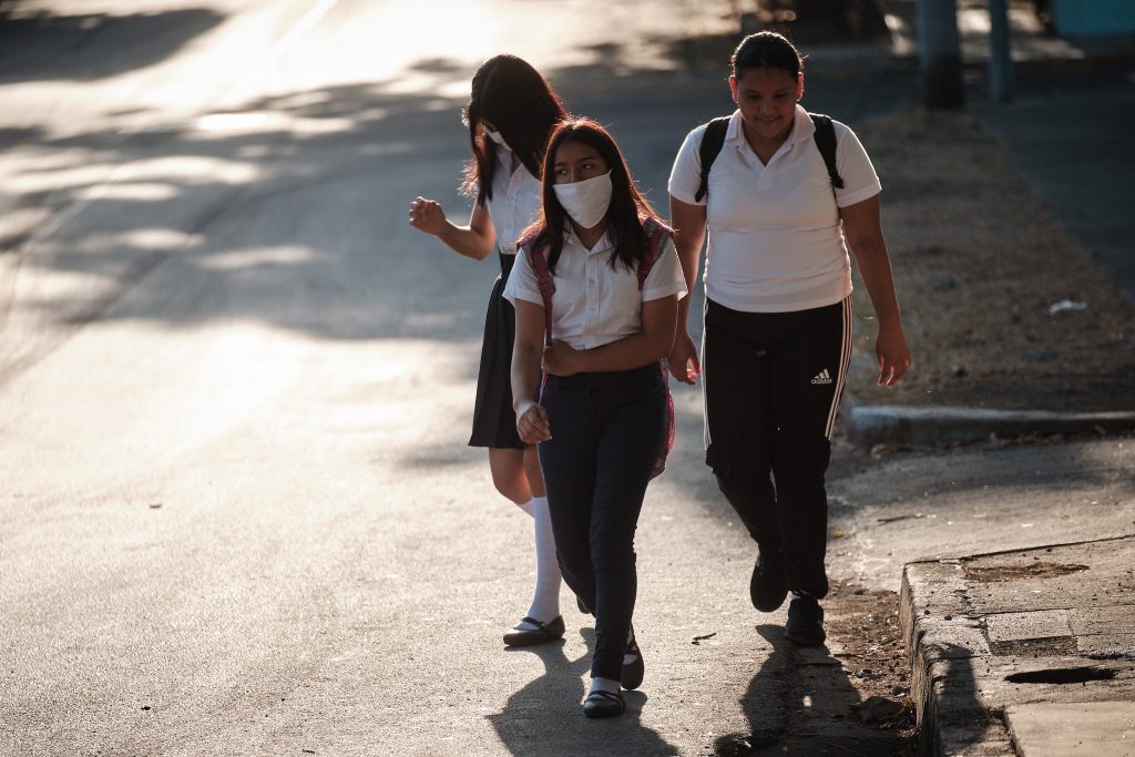 COVID-19 aplaza estrategia educativa del gobierno de Ortega