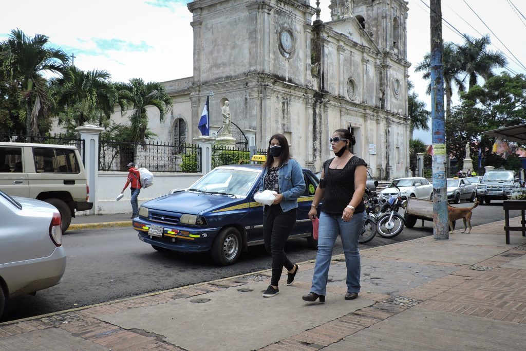 Bares, tragos y música: la fiesta no ha parado en Carazo pese a la pandemia