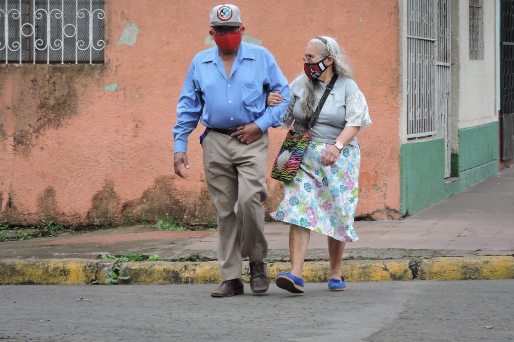 Bares, tragos y música: la fiesta no ha parado en Carazo pese a la pandemia