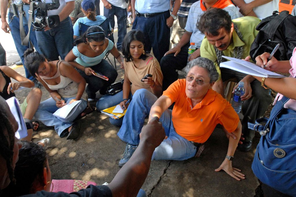 México y Colombia extienden nacionalidad y asilo a desterrados nicaragüenses