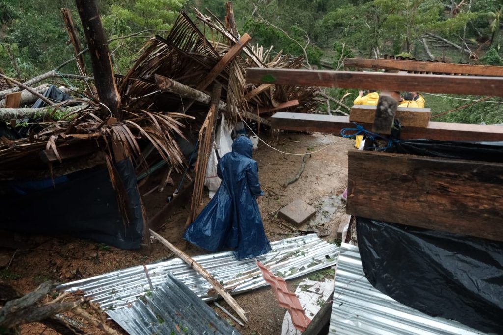 Iota impacta con fuerza y provoca inundaciones en gran parte de Nicaragua