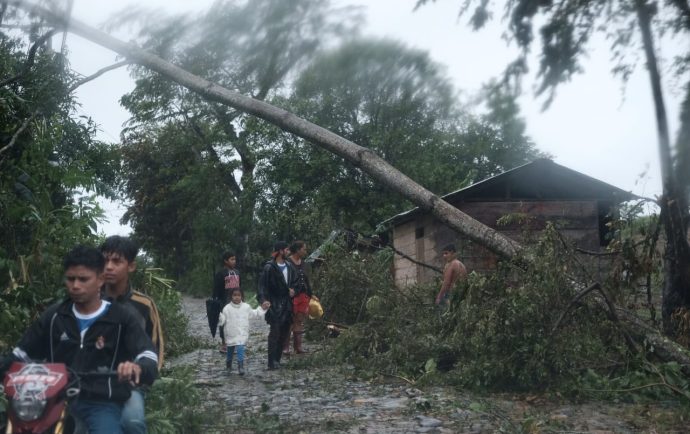 Iota impacta con fuerza y provoca inundaciones en gran parte de Nicaragua