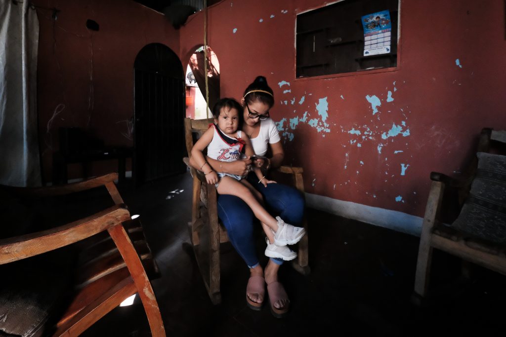 Nicaragua, las abuelas-madre de un país dependiente de las remesas