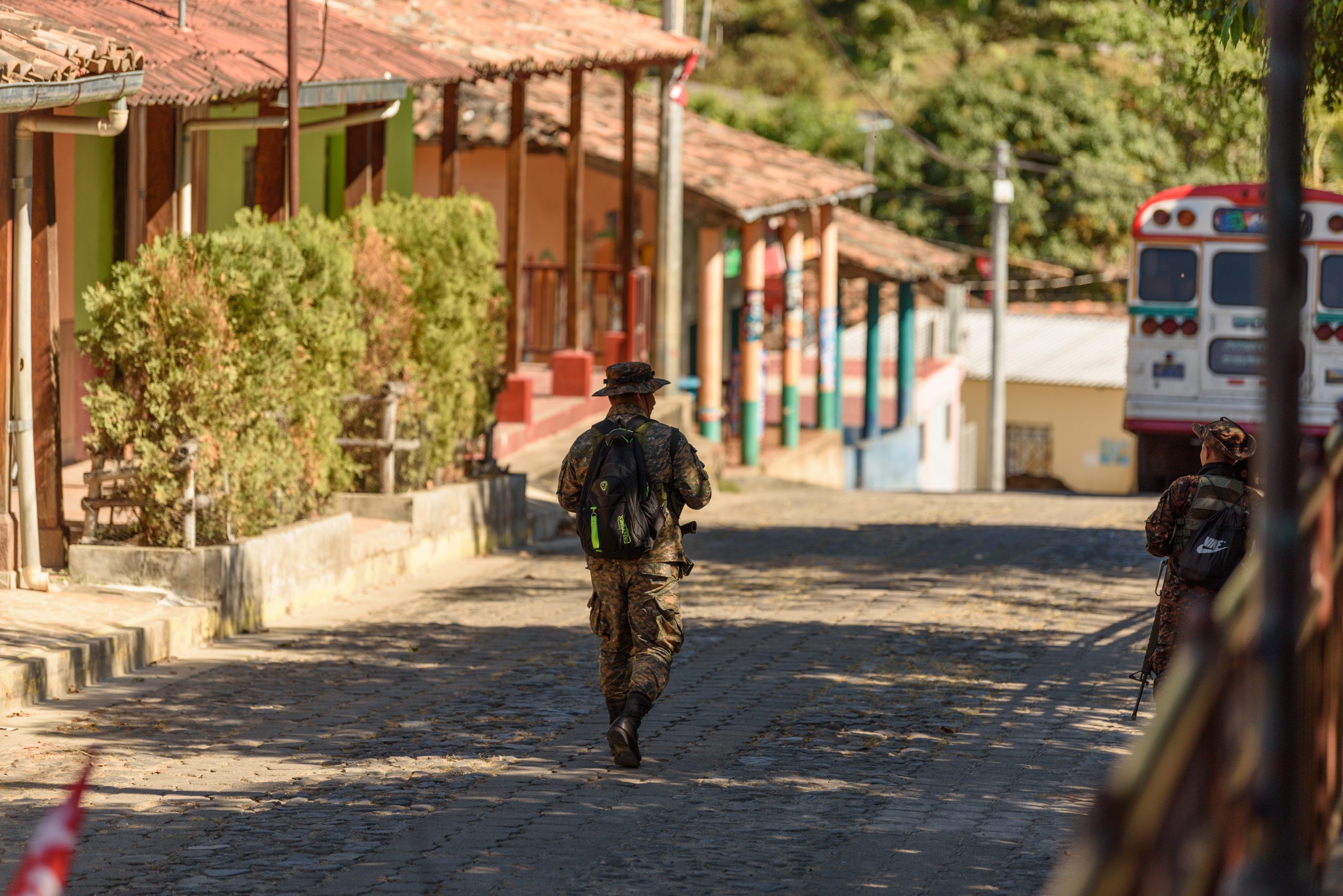 EL SALVADOR, autoritarismo a golpe de tuit