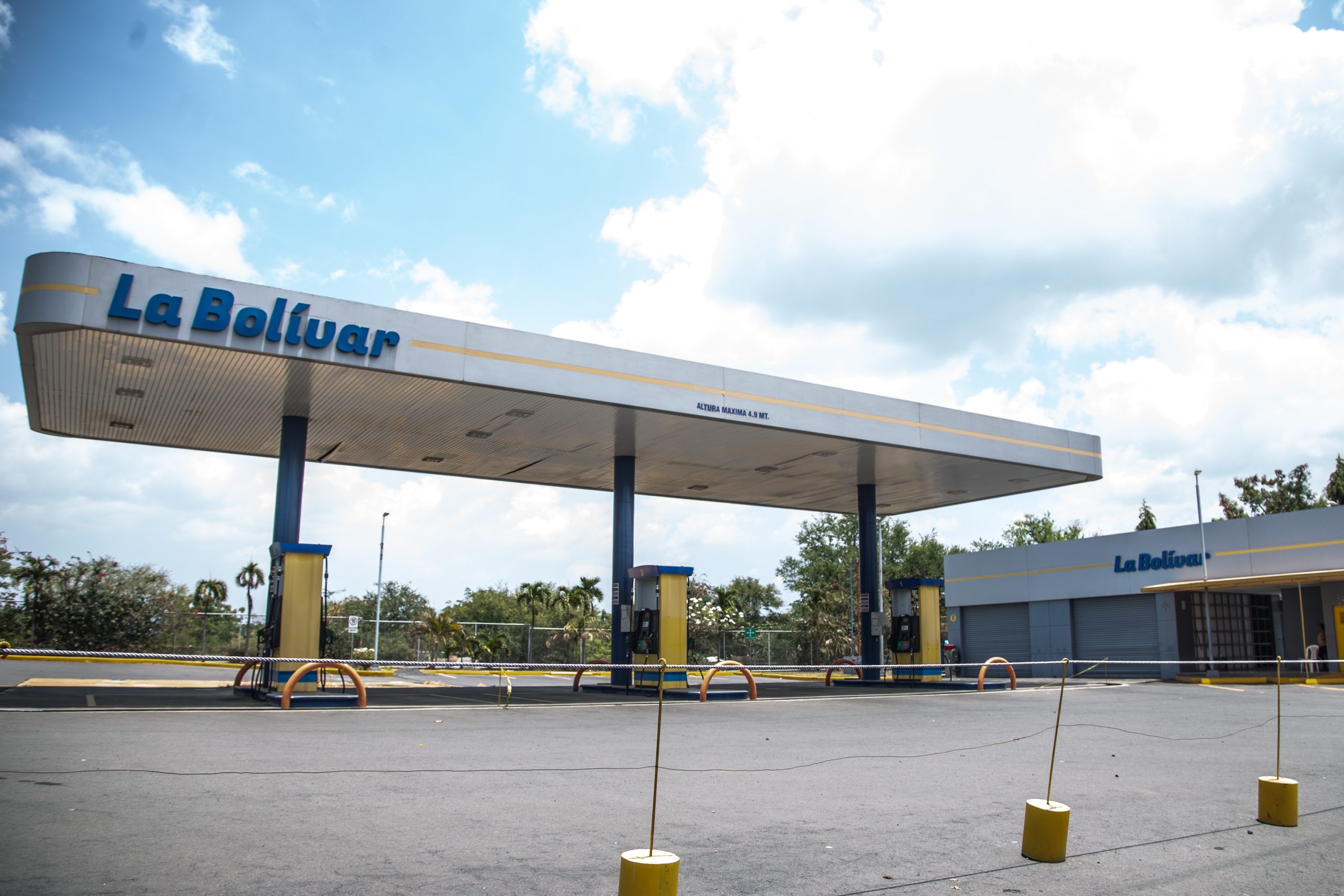 Oligopolio y complicidad, razones por las que Nicaragua tiene los combustibles más caros de Centroamérica