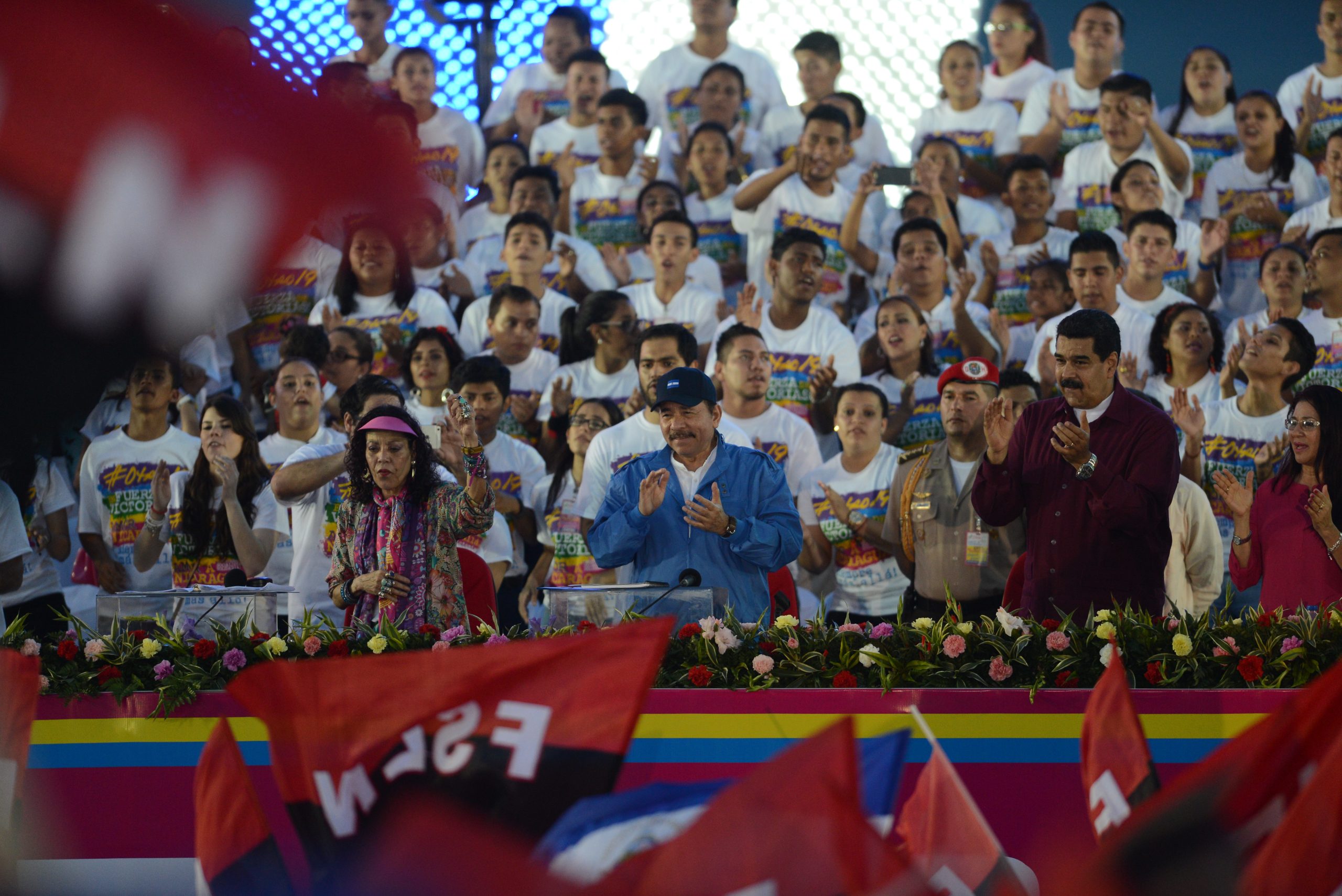 Sin unidad, “Ortega y Murillo por cinco años más... o tal vez para siempre”