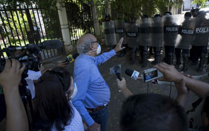 Carlos F. Chamorro vuelve a derrotar la censura: gana el premio Ortega y Gasset 