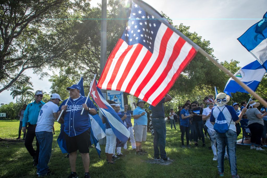 Estados Unidos: Excarcelados y periodistas “en el país de las oportunidades”