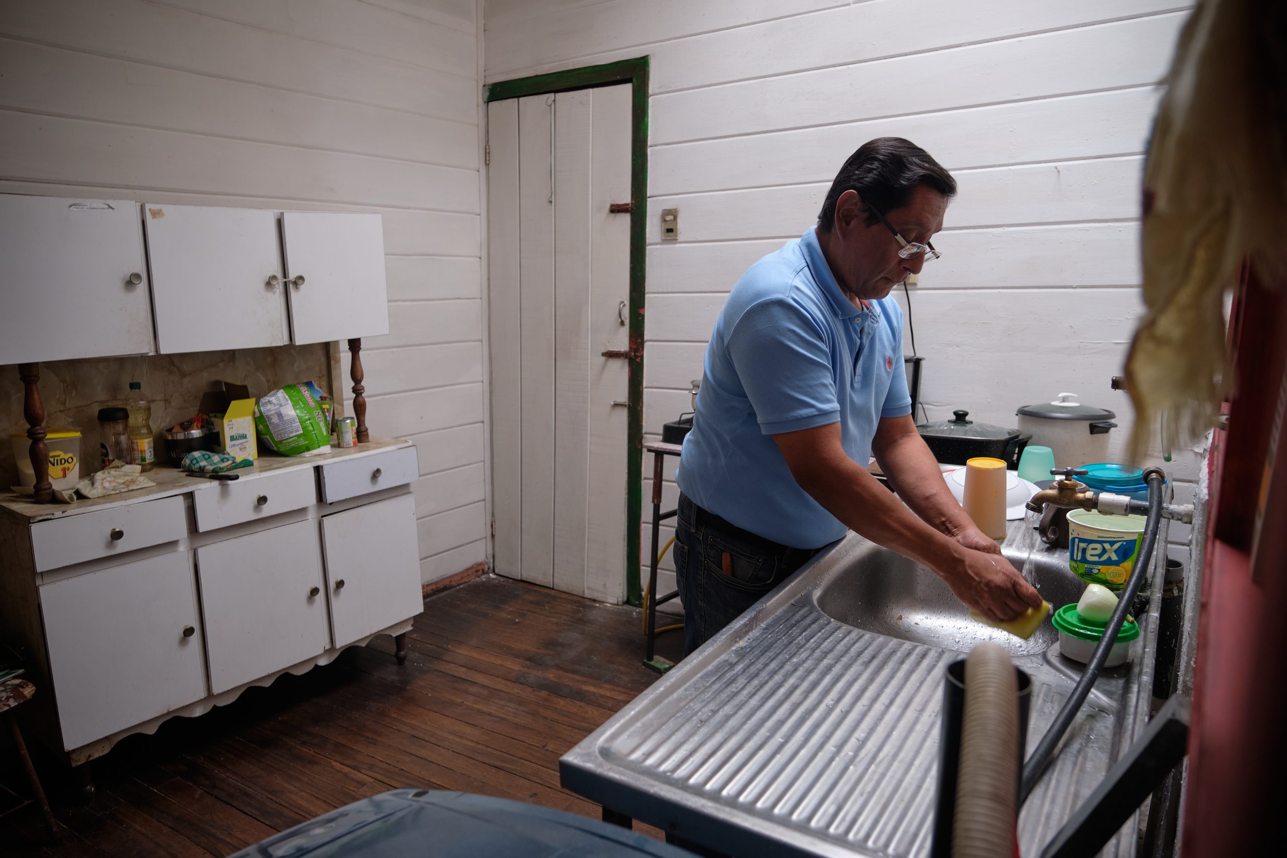 Costa Rica: Un doctor en el epicentro del exilio nica