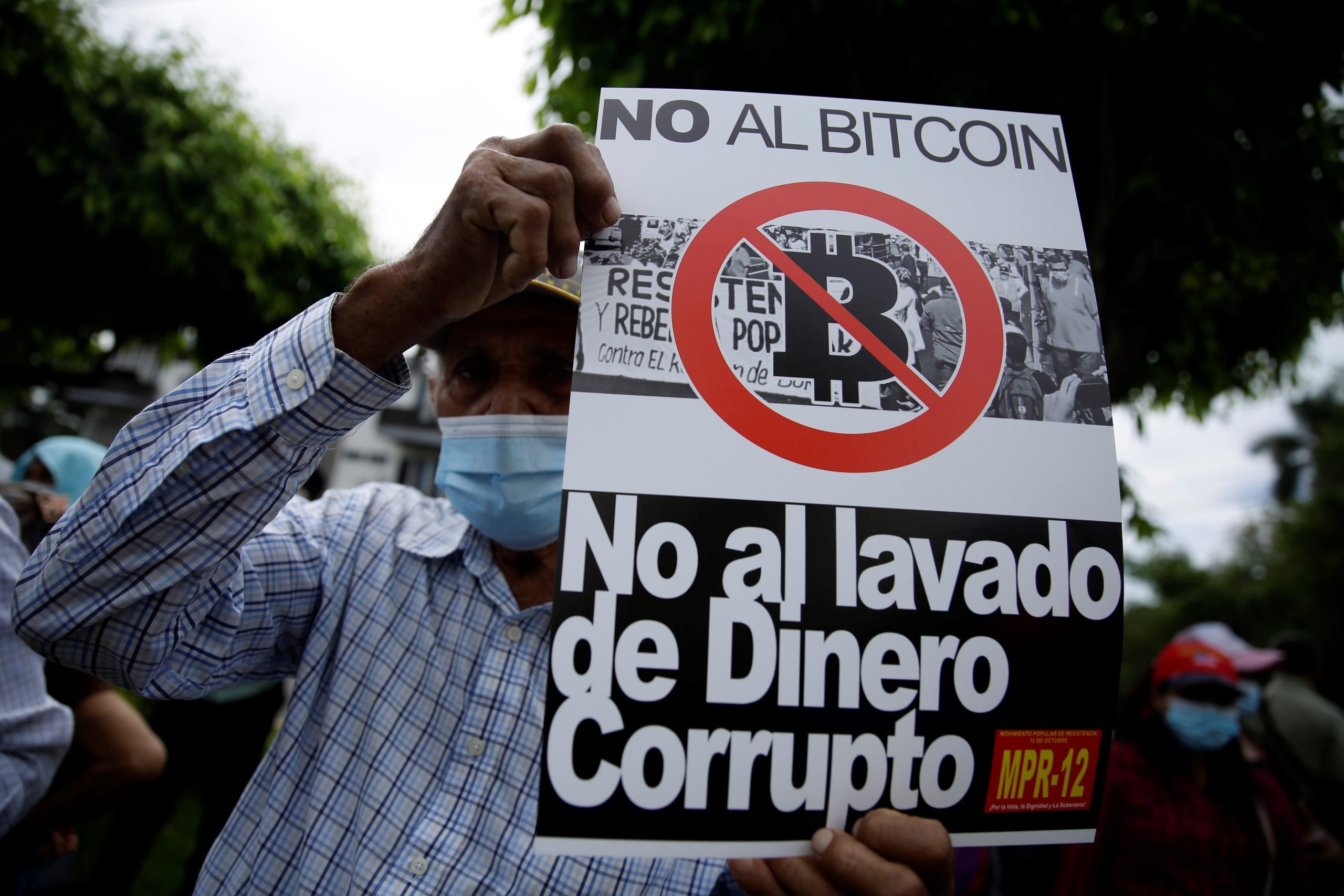 #BitcoinDay: critpomoneda entra en vigor en El Salvador ante rechazo ciudadano