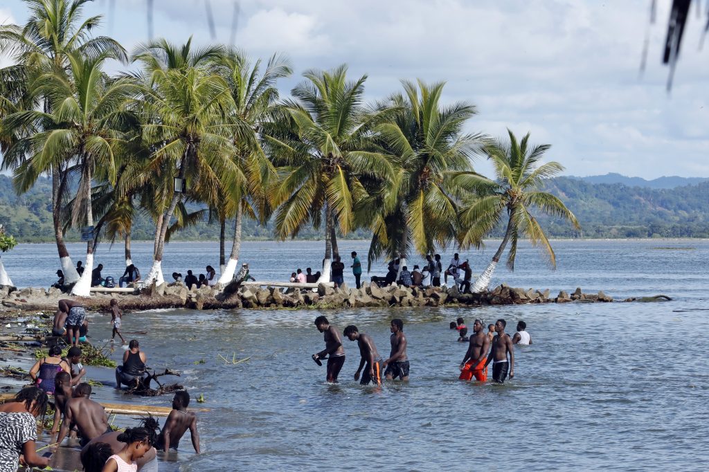 Haitianos en camino a Estados Unidos: “En Colombia nos están chupando la sangre”