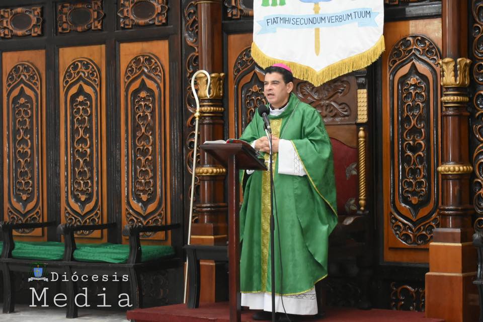 Dictadura Ortega-Murillo abre “investigación” contra obispo Álvarez