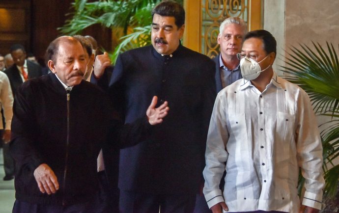 América Latina en 2021: polarización, protestas y convulsión autoritaria
