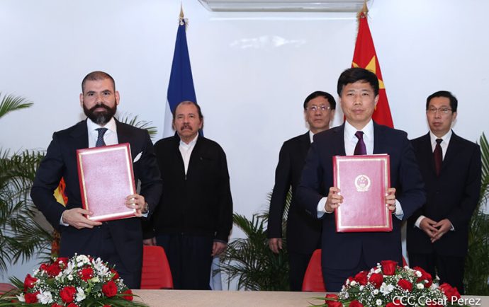 Ortega sella cuatro acuerdos con China 