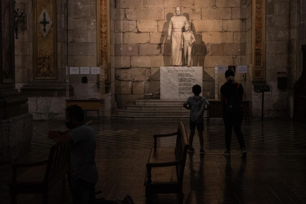 Silencio e impunidad, la sombra de los abusos en la Iglesia latinoamericana