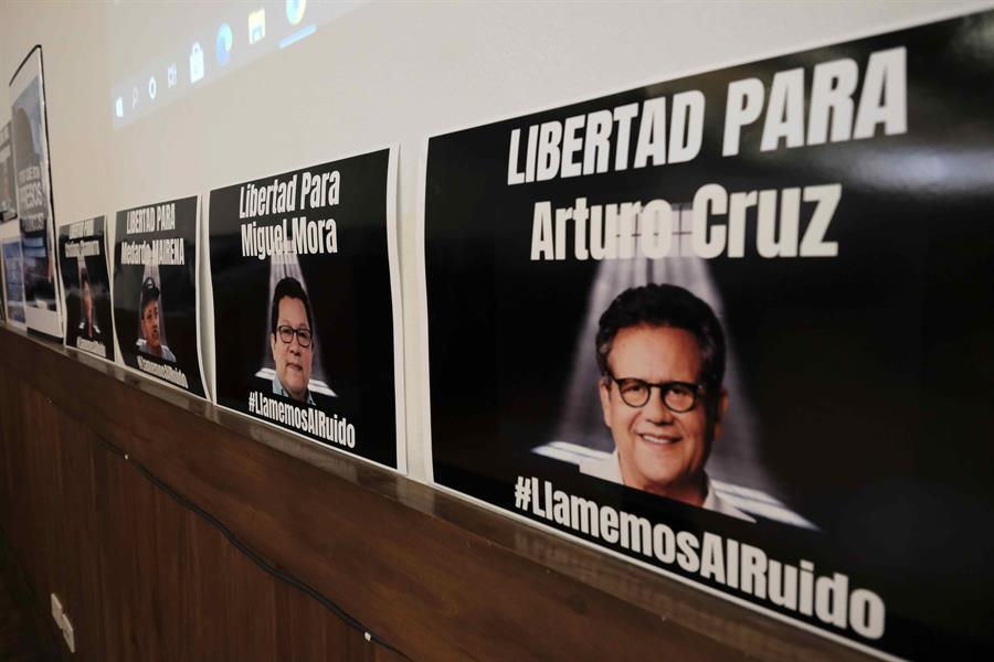 Hugo Torres no ha sido el único: presos políticos reciben atención médica hasta que colapsan