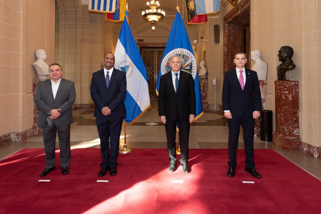 Arturo McFields se le voltea al régimen en la OEA: “Denuncio a la dictadura de Nicaragua”