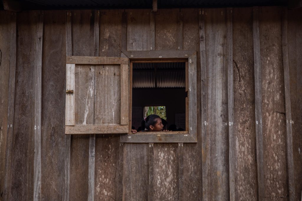 El veneno que mata los ríos del Caribe de Nicaragua