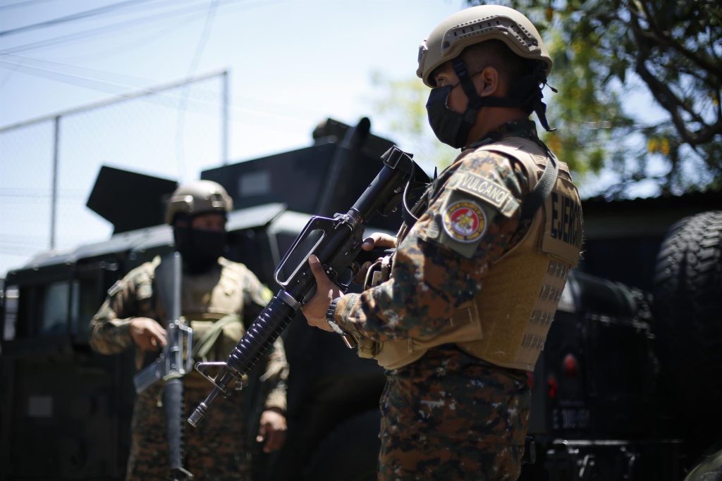 Estado de sitio en El Salvador: cruje la tregua de Bukele con las maras