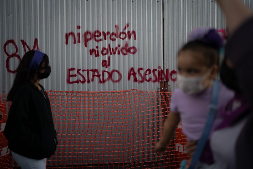 Gritos de libertad por las presas políticas en la marcha 8M en Costa Rica