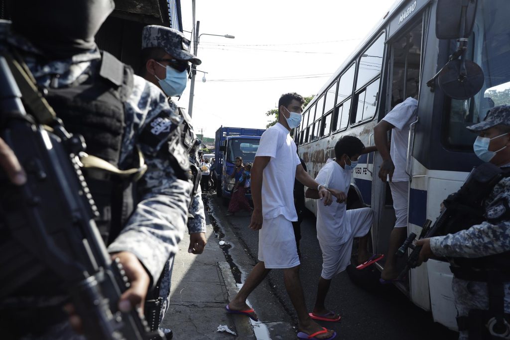 Periodismo salvadoreño acude al Supremo por la “ley mordaza” de Bukele