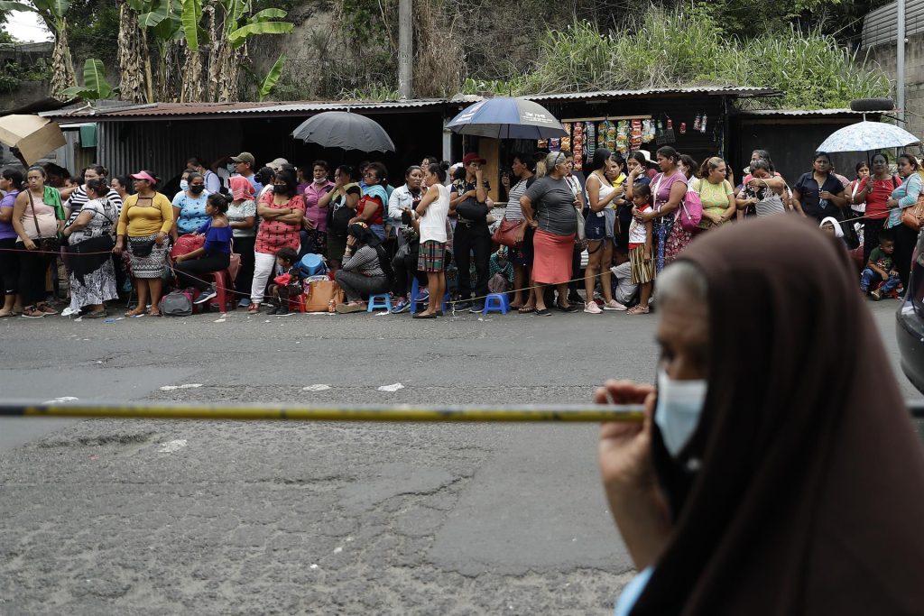 Bukele amplía un mes más el Régimen de Excepción en El Salvador