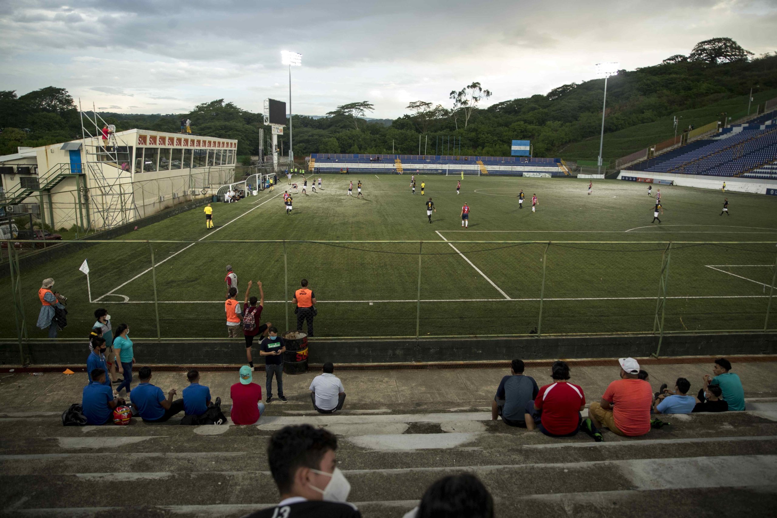 Una liga de fútbol ineficiente financiada con dinero de la Alcaldía de Managua