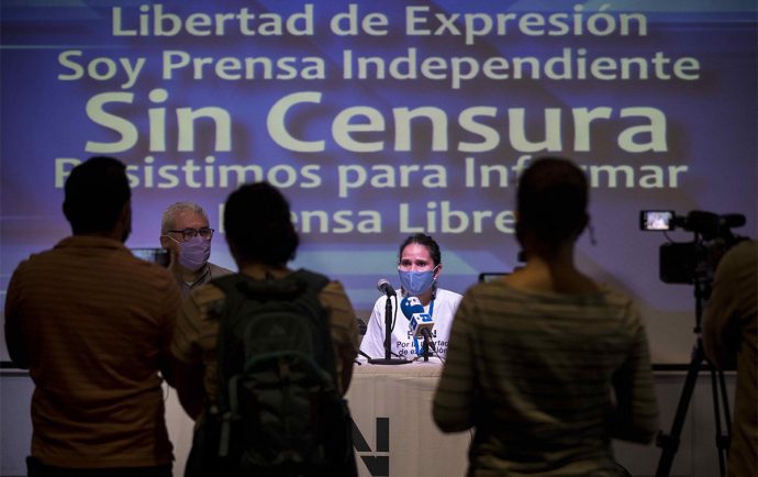 Ortega y Murillo enfilan la represión contra el periodismo hacia los medios locales