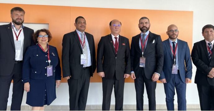 Laureano y Edmundo Ortega-Murillo quieren vender productos nicas a Corea del Norte