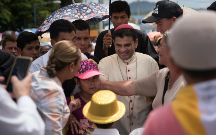 “Se vive un vacío”: feligreses de Matagalpa resienten la ausencia y secuestro de su obispo