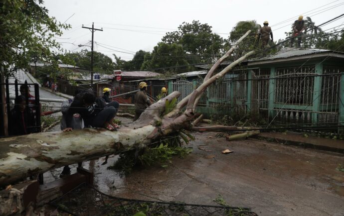 Inundaciones, destrucción y suelos saturados. Así fue el paso de Julia por Nicaragua