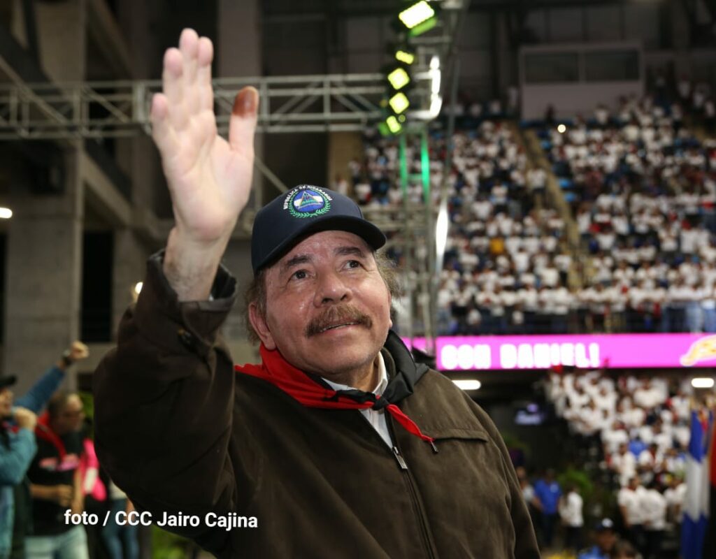 Ortega pone el ojo en el “negocio redondo” de las empresas de telecomunicaciones