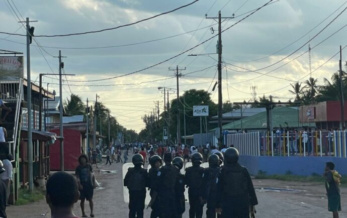 Yatama denuncia asedio policial en Waspán