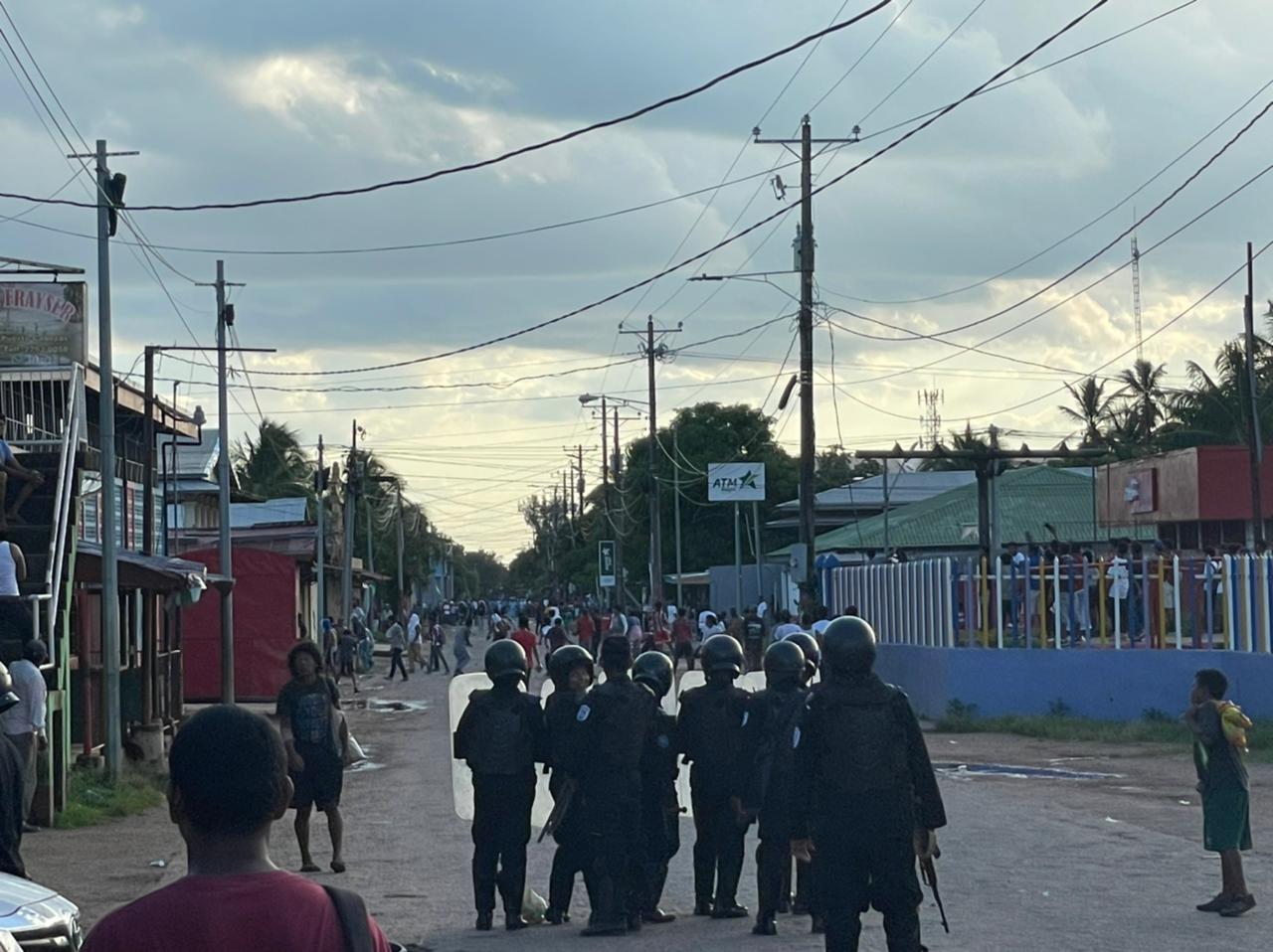 Yatama denuncia asedio policial en Waspán