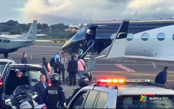 La sombra de Nayib Bukele en Costa Rica