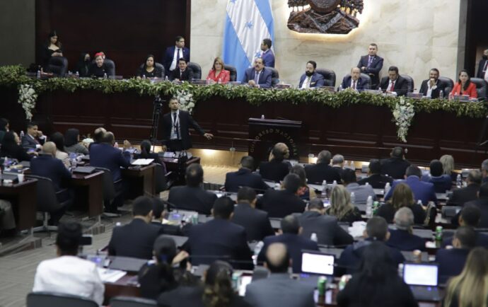 Fracasa el primer intento de elección de los magistrados de la Corte Suprema de Honduras