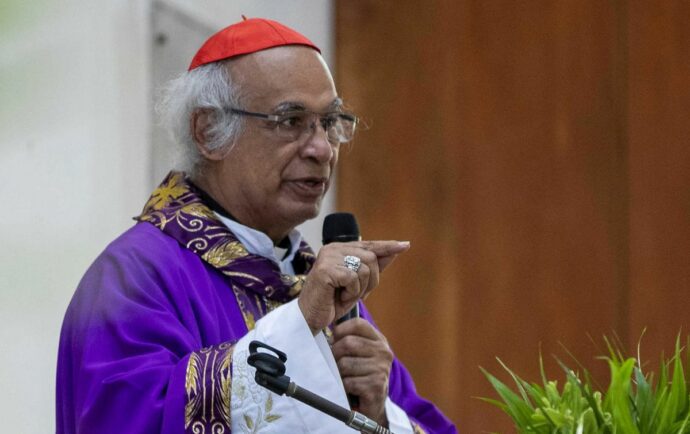 Silencio del cardenal Brenes ante la persecución religiosa genera suspicacias en el clero