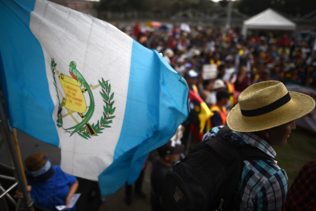 Guatemala inaugura una campaña electoral marcada por la persecución política y el descrédito del árbitro