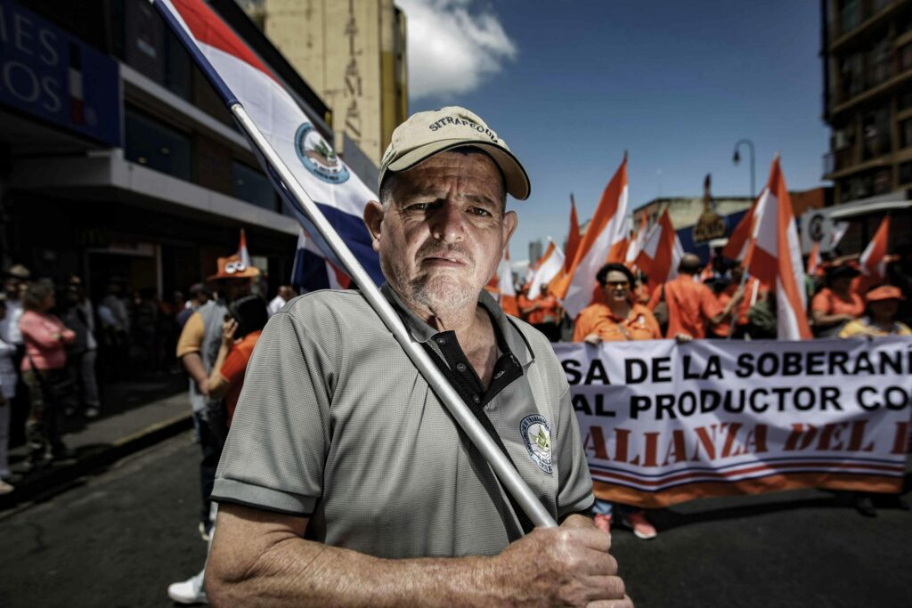 La marcha en defensa del agro, el cóctel opositor que molesta a Rodrigo Chaves
