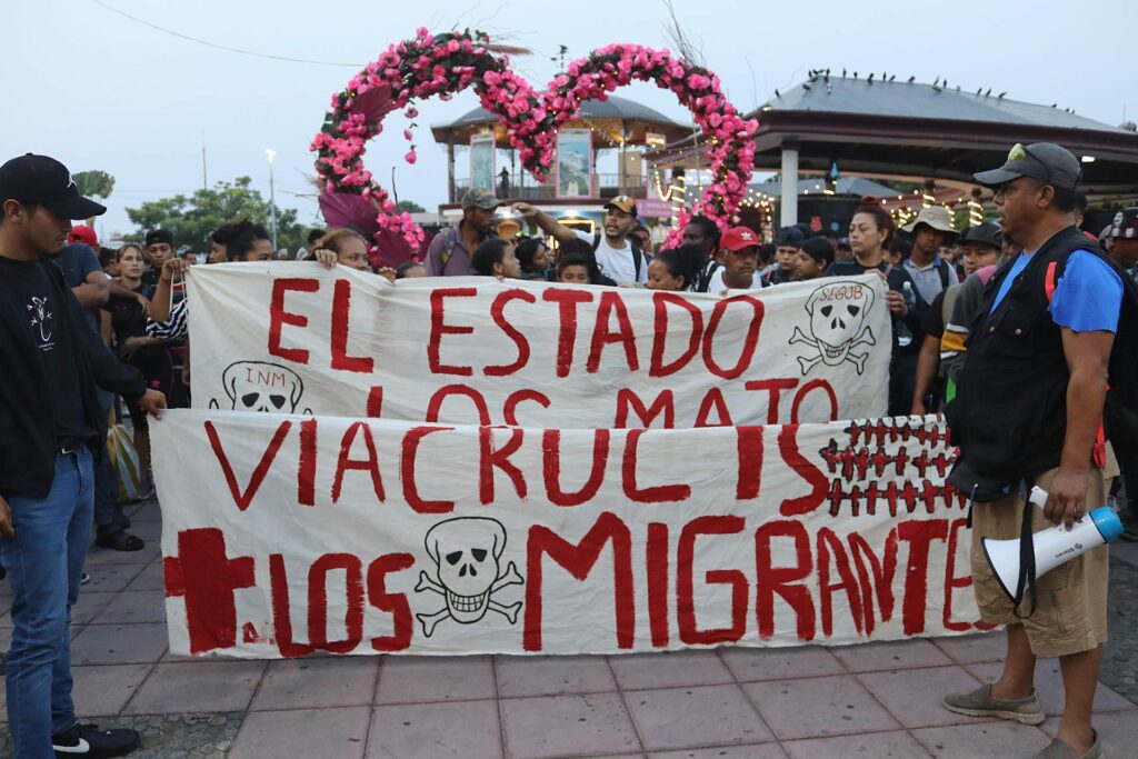 Parte “viacrucis” migratorio con 5.000 personas hacia Ciudad de México