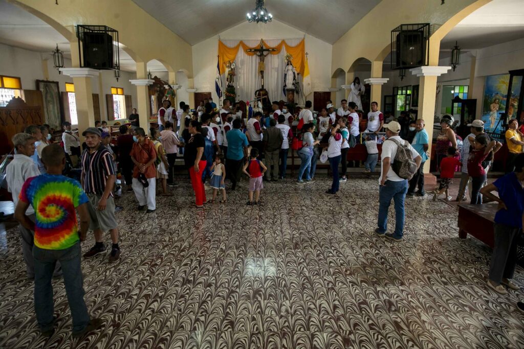 “Cruzada” orteguista contra el catolicismo: más de tres mil actividades religiosas han sido prohibidas