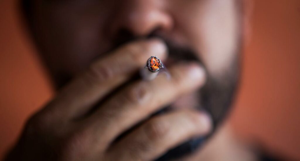 Así opera el tráfico ilegal de cigarrillos que se fuman en Nicaragua. La mayoría del consumo nacional