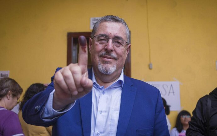 Bernardo Arévalo, la gran sorpresa en las elecciones de Guatemala