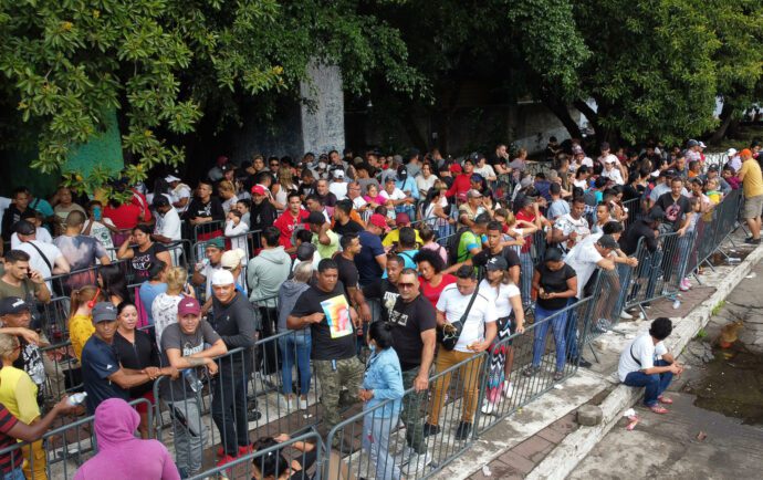 Esperanza y recelo en la frontera sur de México por el nuevo centro acordado con Estados Unidos