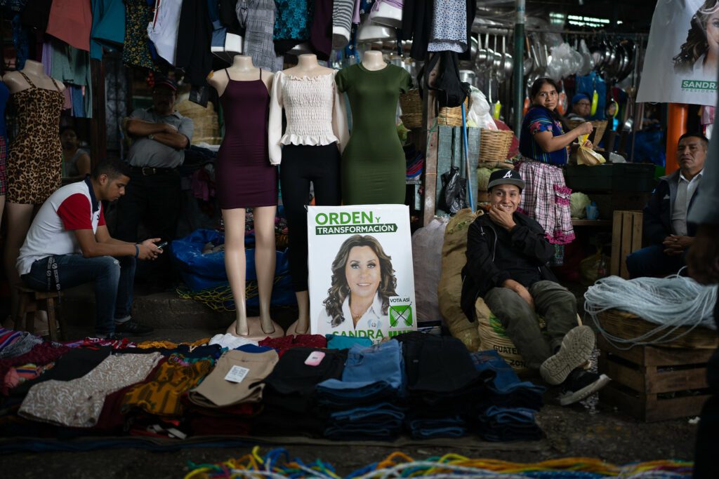 Sandra Torres cierra campaña atacando la credibilidad del sistema electoral de Guatemala