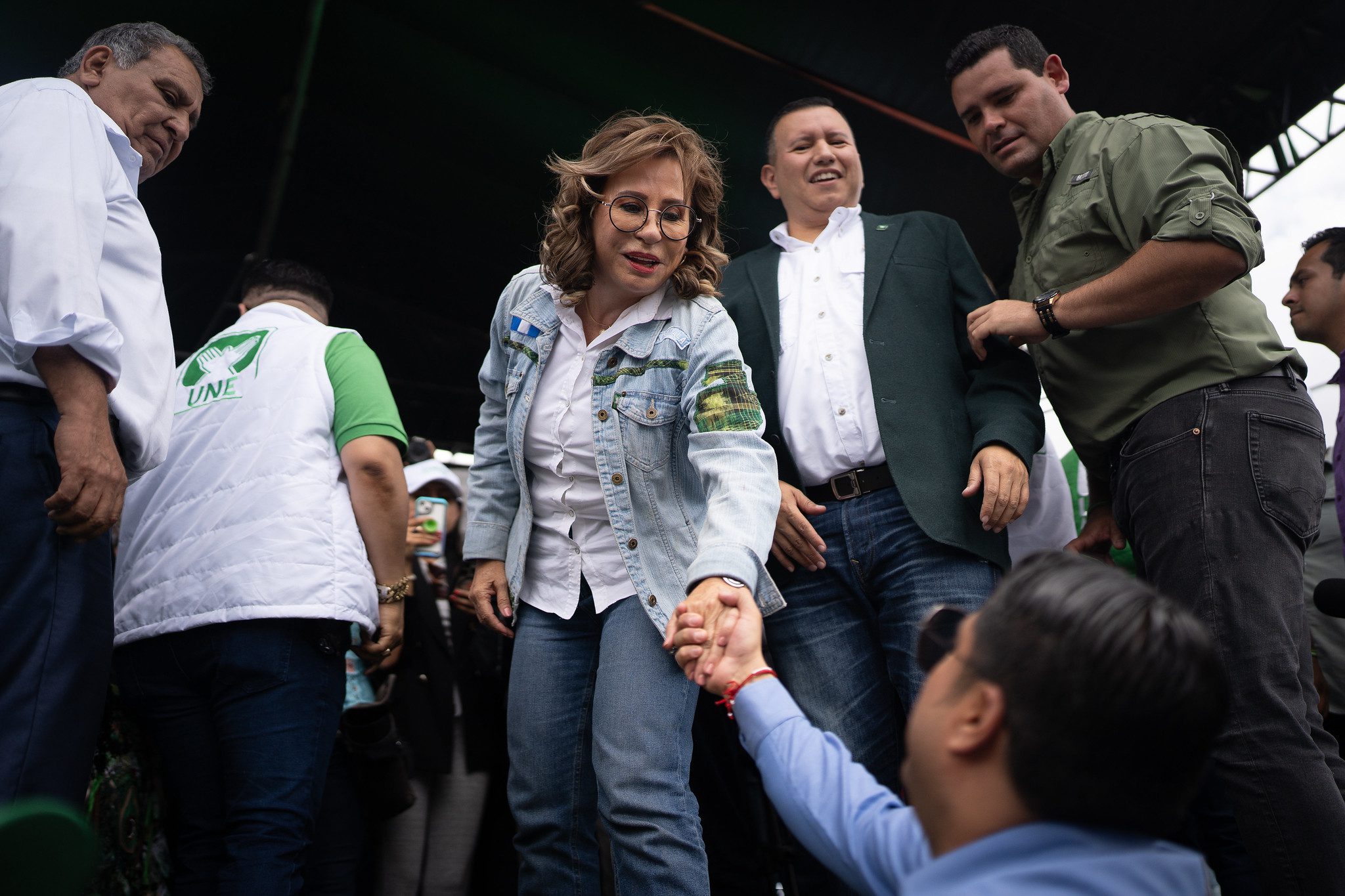 Sandra Torres cierra campaña atacando la credibilidad del sistema electoral de Guatemala