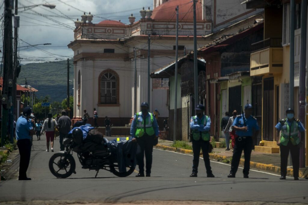 “No hemos podido ver a monseñor Mata”. El obispo emérito continúa en desaparición forzada