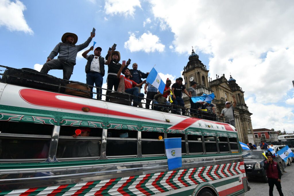 Protestas en Guatemala sacuden la economía de la región