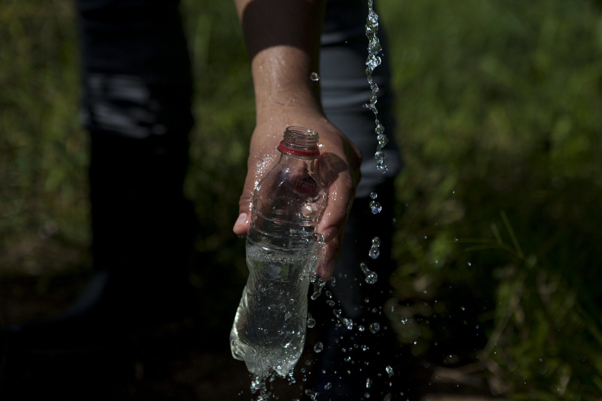 El martirio por la falta de agua persigue a los barrios de Managua: “No tenemos ni para bañarnos”