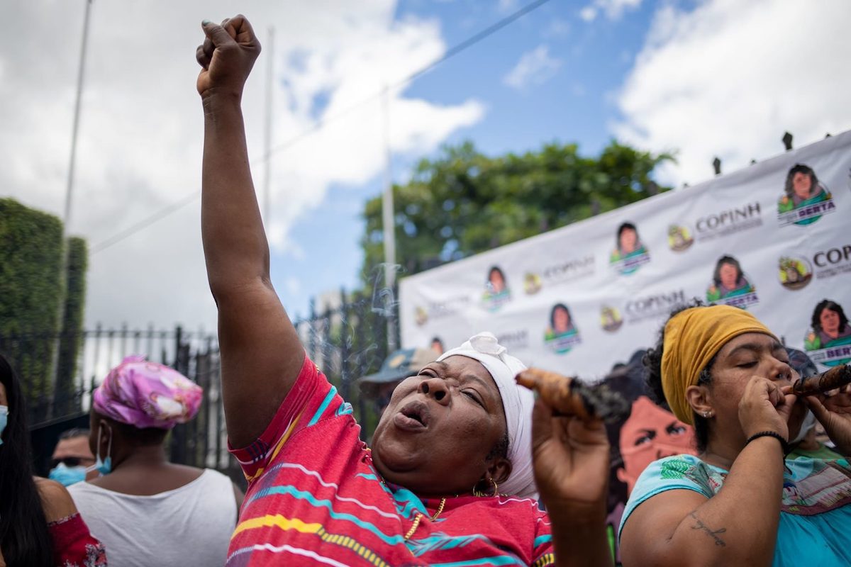 “Nuevos y repetidos fallos”: El BCIE y la financiación de Agua Zarca, la represa por la que asesinaron a Berta Cáceres